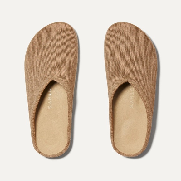 Rothy's The Casual Clog Size 7 Butternut - Picture 1 of 2
